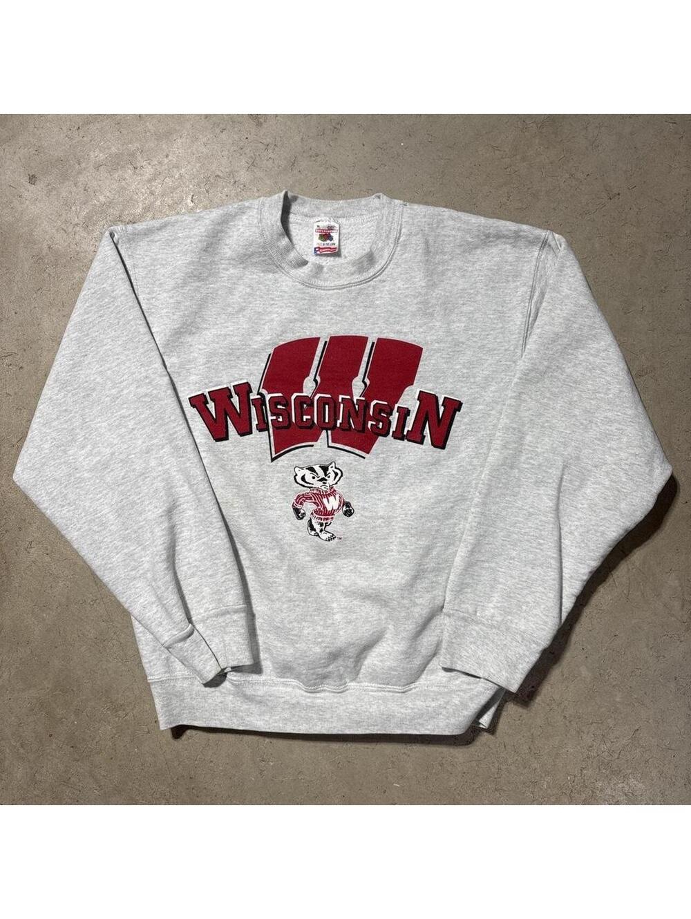 Vintage 90s Wisconsin Badgers Sweatshirt Mens M Made USA Bucky Crewneck